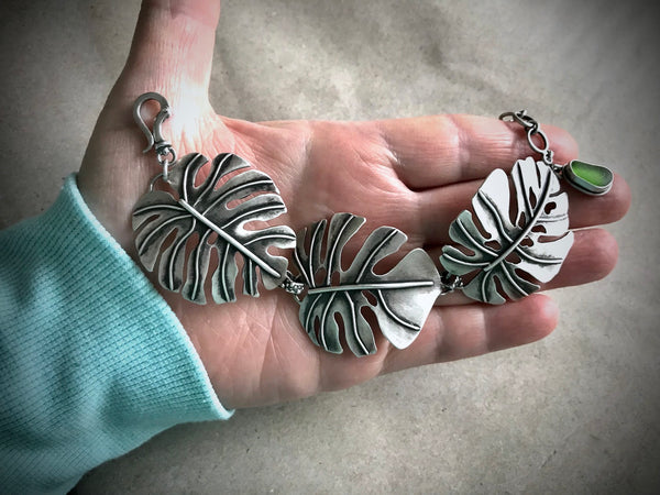 Monstera Leaf Trio Bracelet